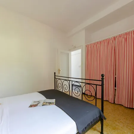 Monterosso Διαμέρισμα *