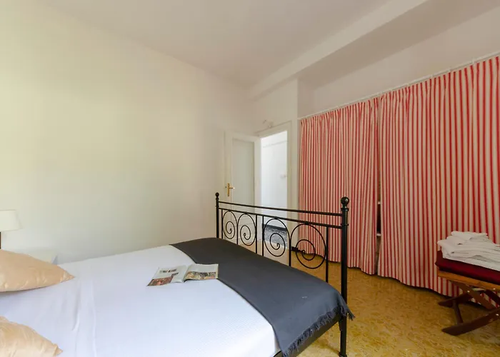 Monterosso Apartment *