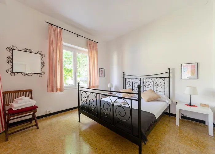 Monterosso Apartment